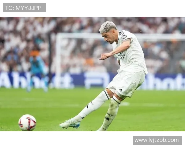 身高一米五的足球球星:矮个子巨星如何突破高度限制成就辉煌职业生涯 身高一米五的足球球星:矮个子巨星如何突破高度限制成就辉煌职业生涯